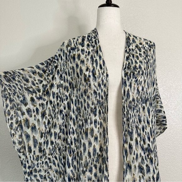 Lovestitch Leopard Open Front Kimono Coverup, One Size - Picture 2 of 12